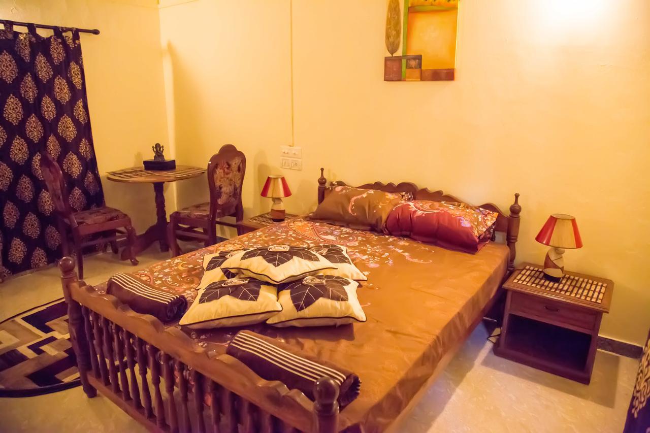 Panchavadi Ayurvedic Beach Resort 瓦尔卡拉 外观 照片